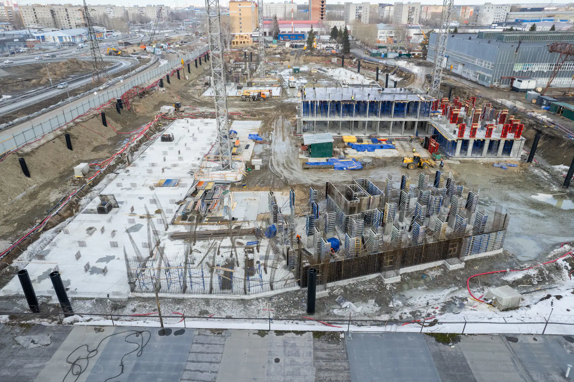апрель, 2024