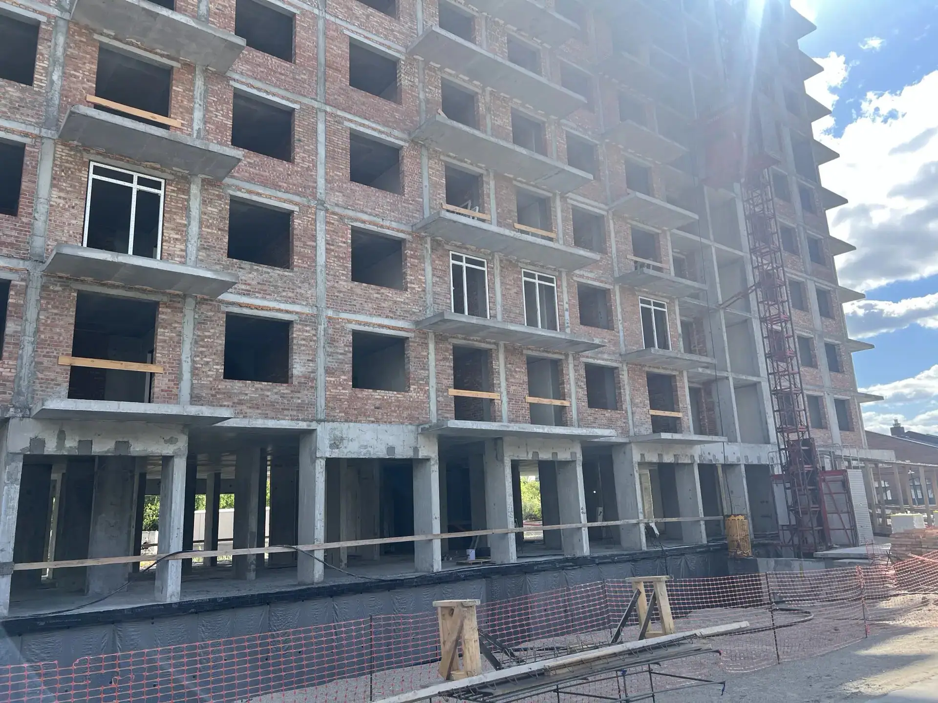 август, 2026