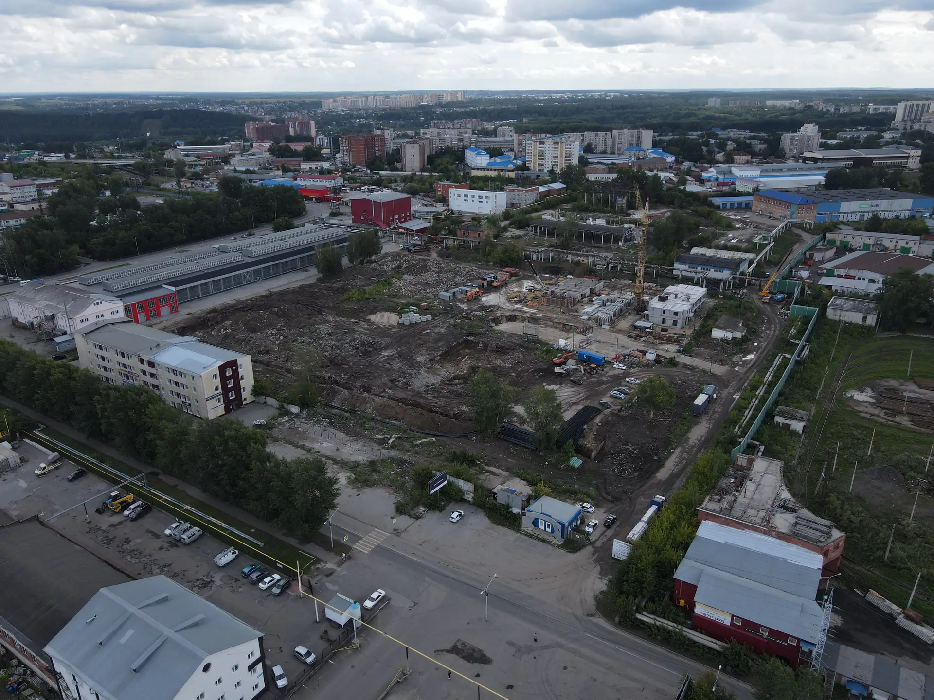 август, 2023