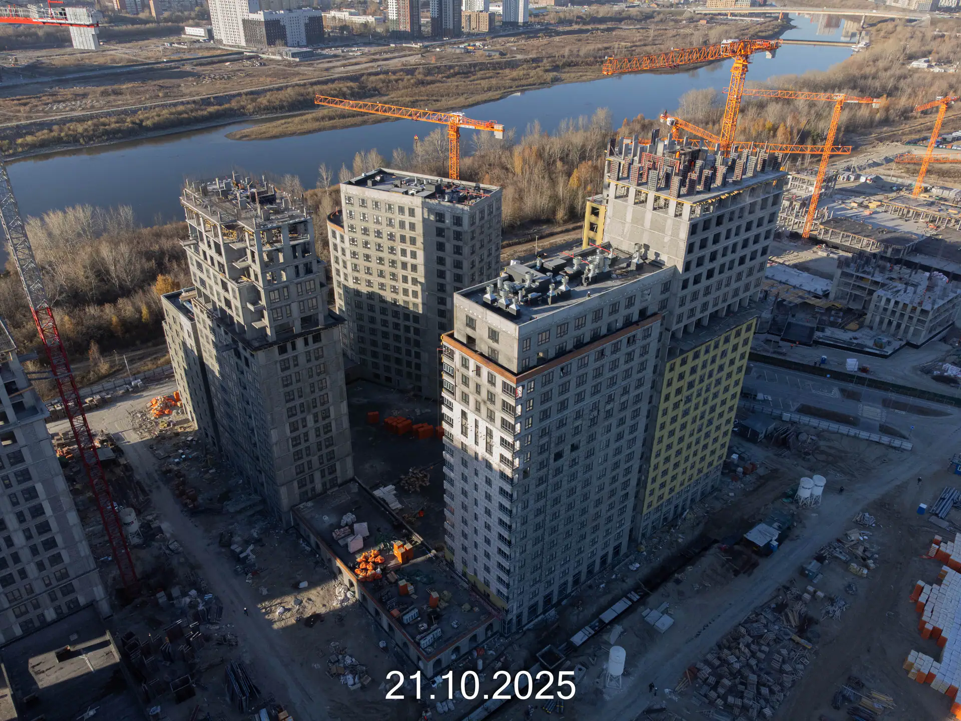 октябрь, 2025