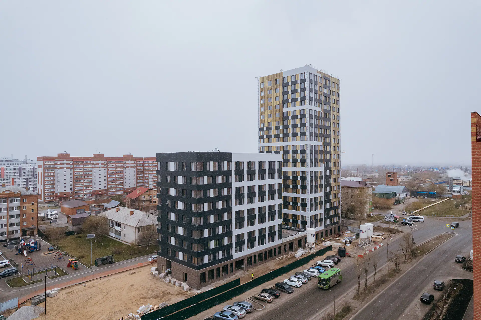 апрель, 2024