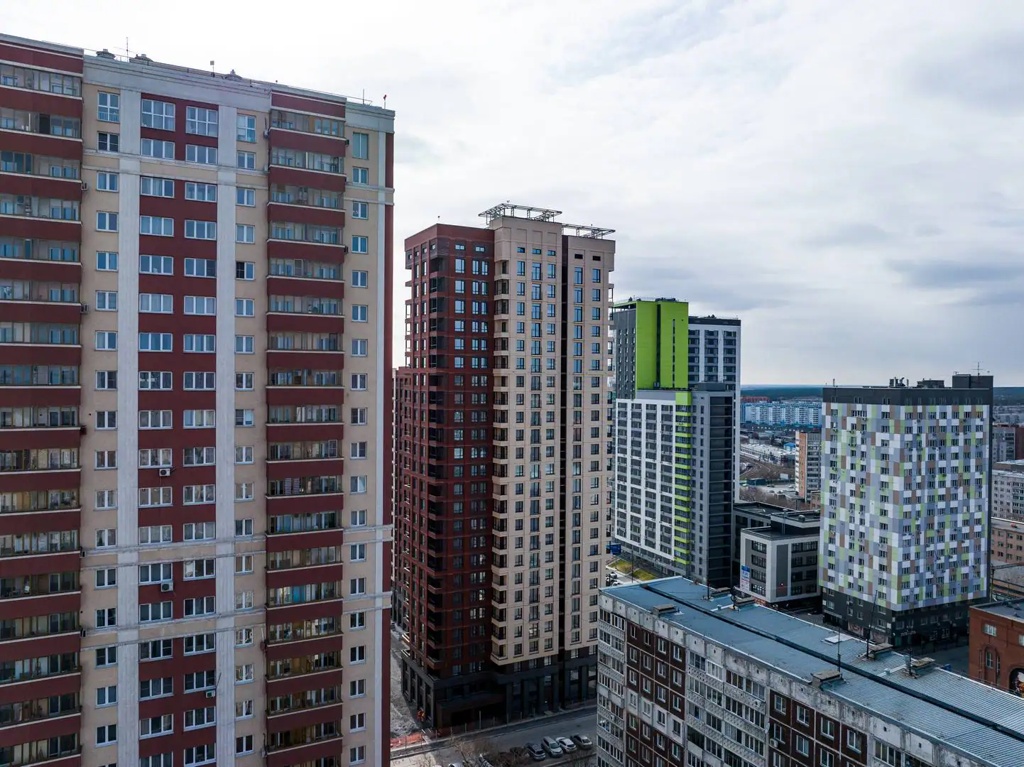 апрель, 2024