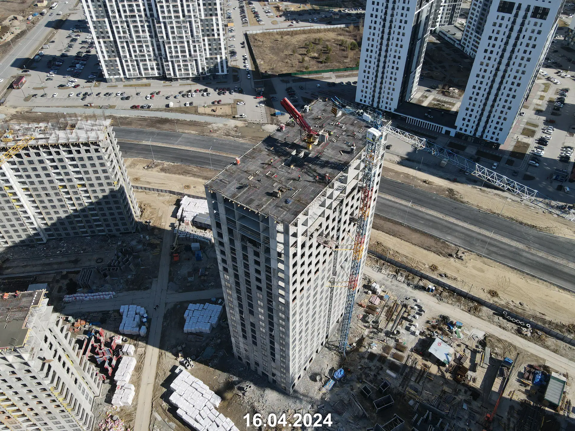 апрель, 2024