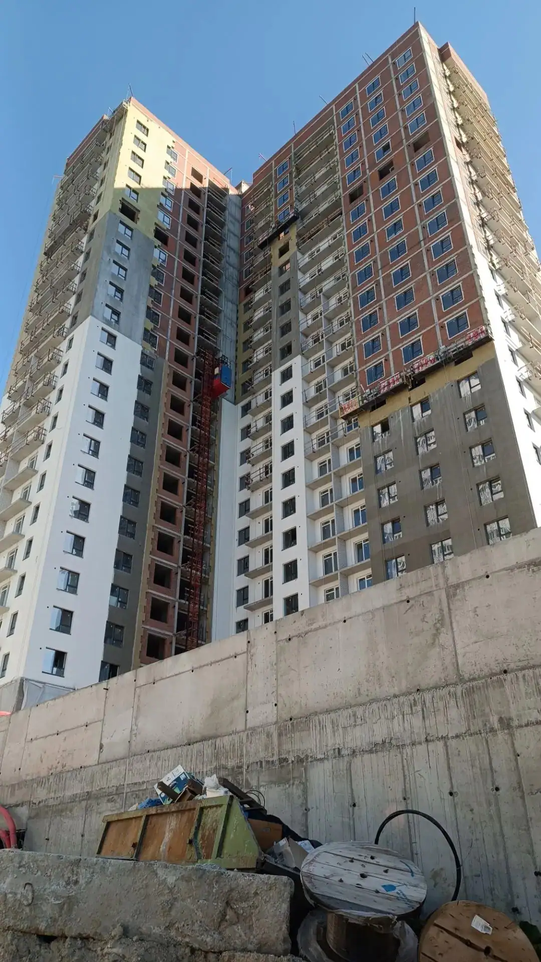 август, 2026