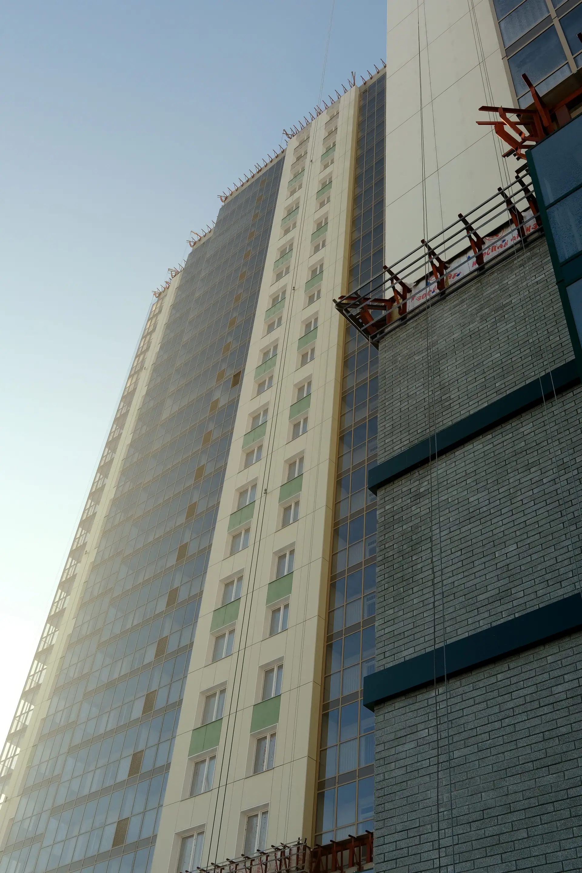 январь, 2025