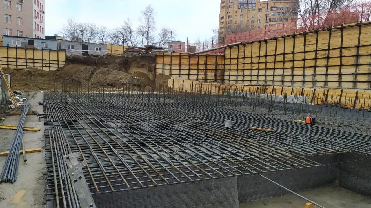 апрель, 2024