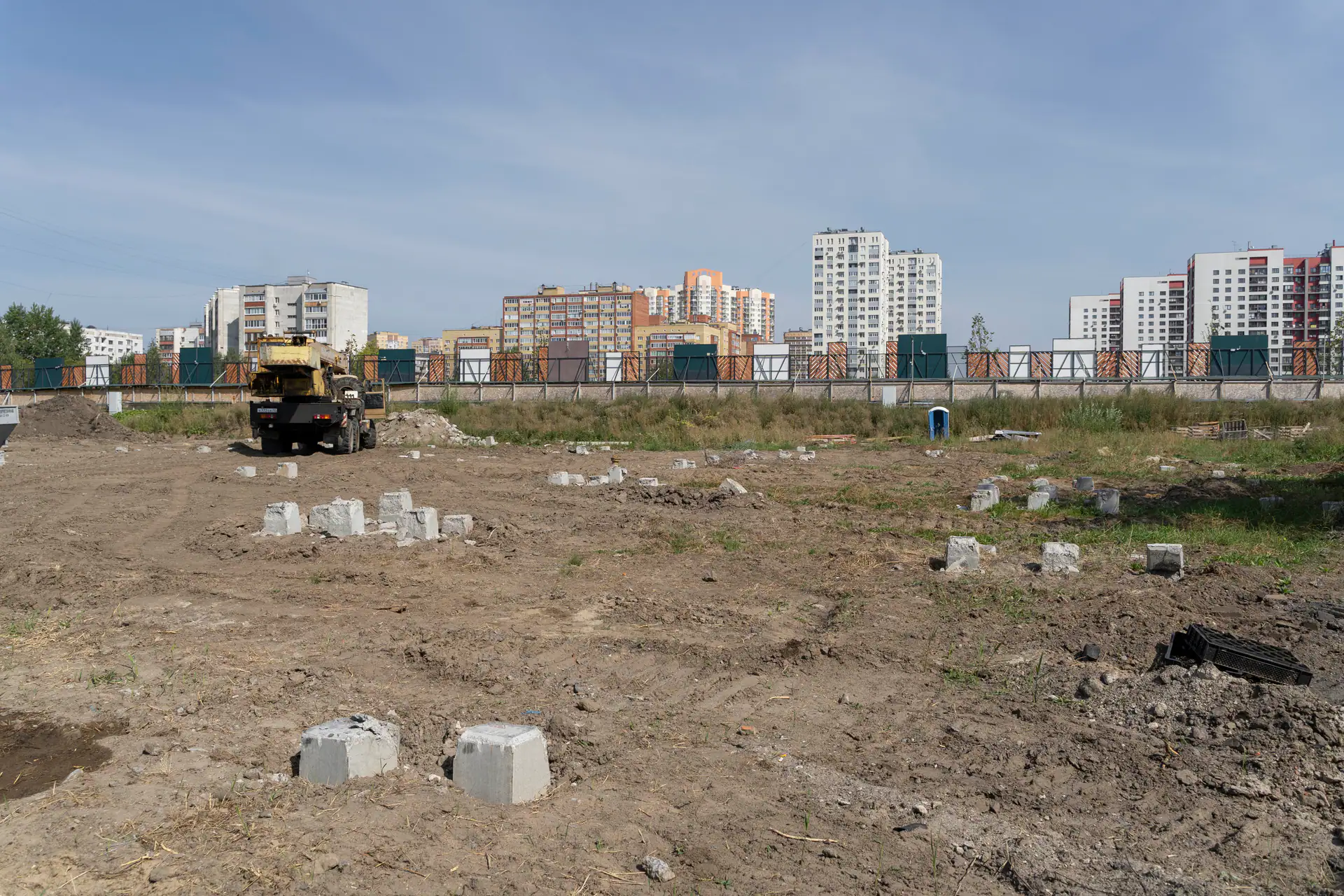 август, 2023