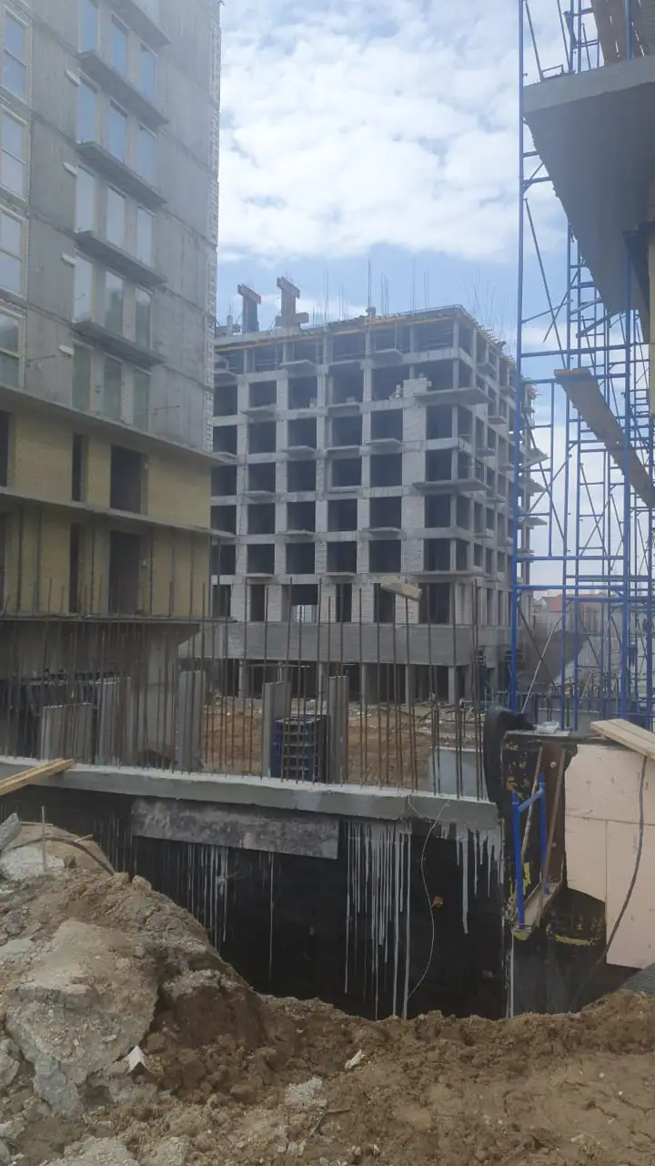 май, 2023
