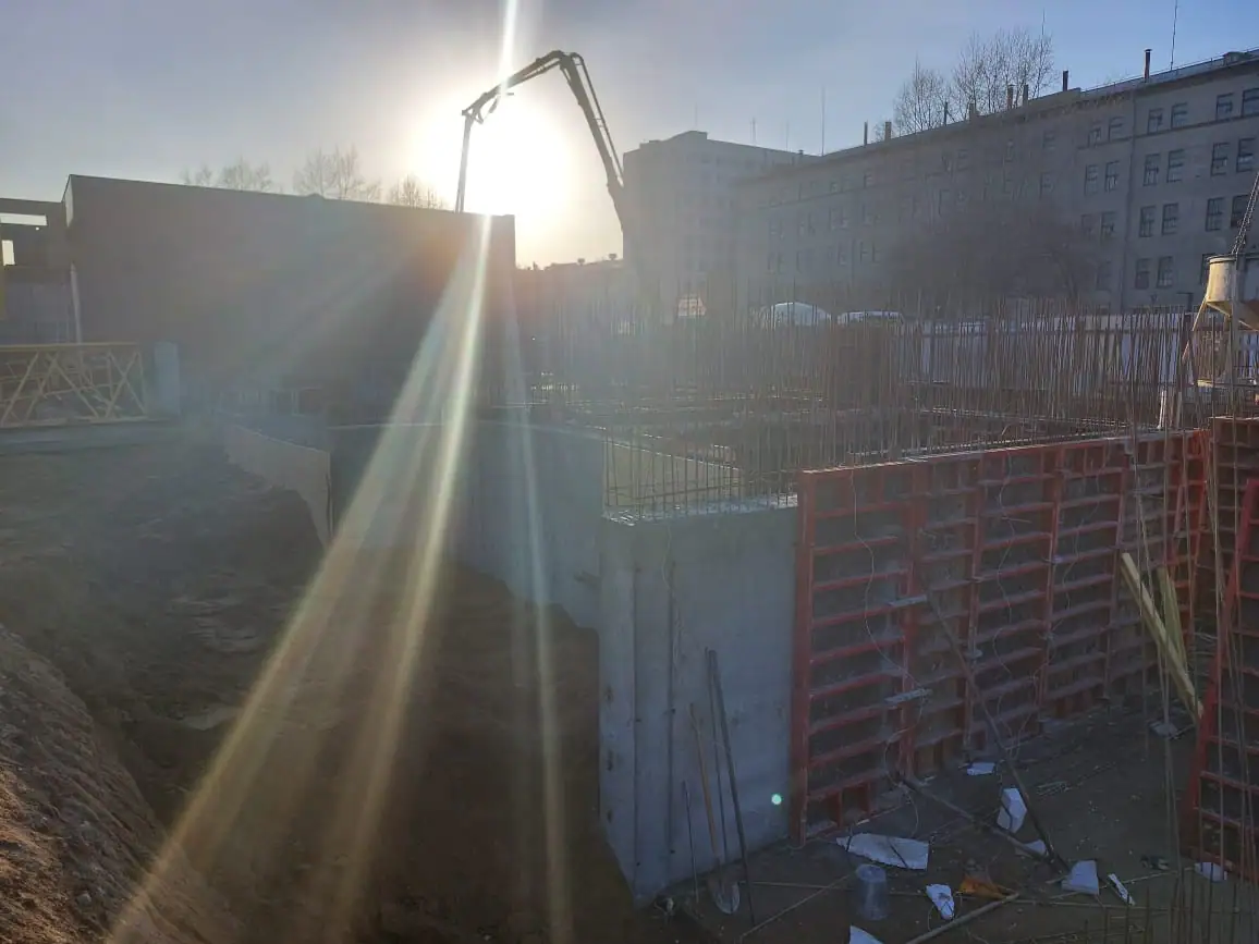 апрель, 2023