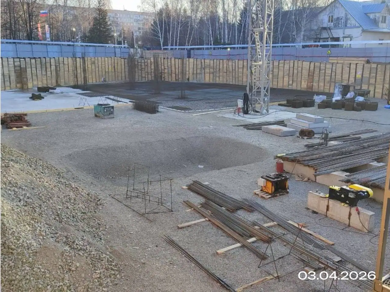 апрель, 2026