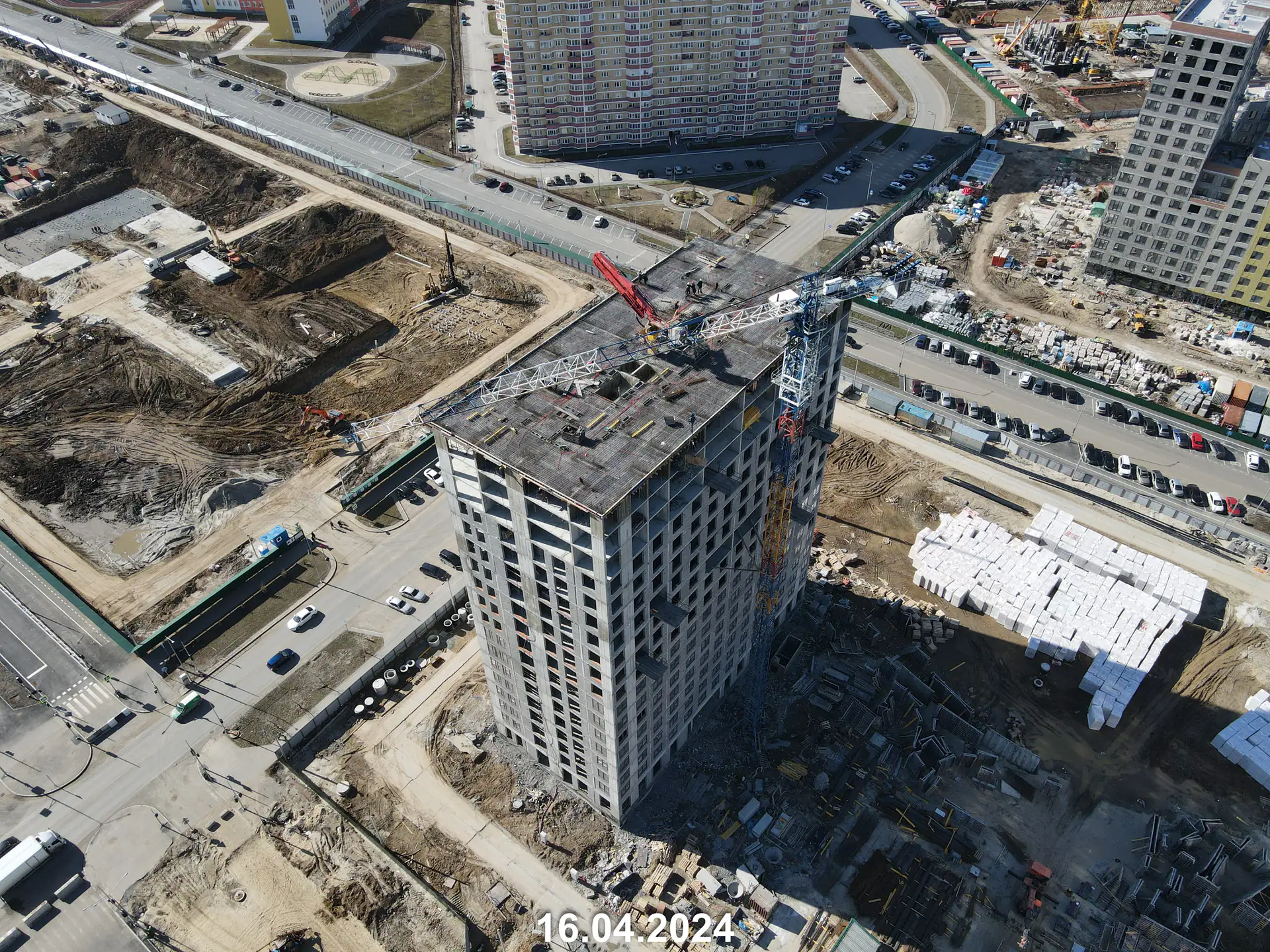 апрель, 2024