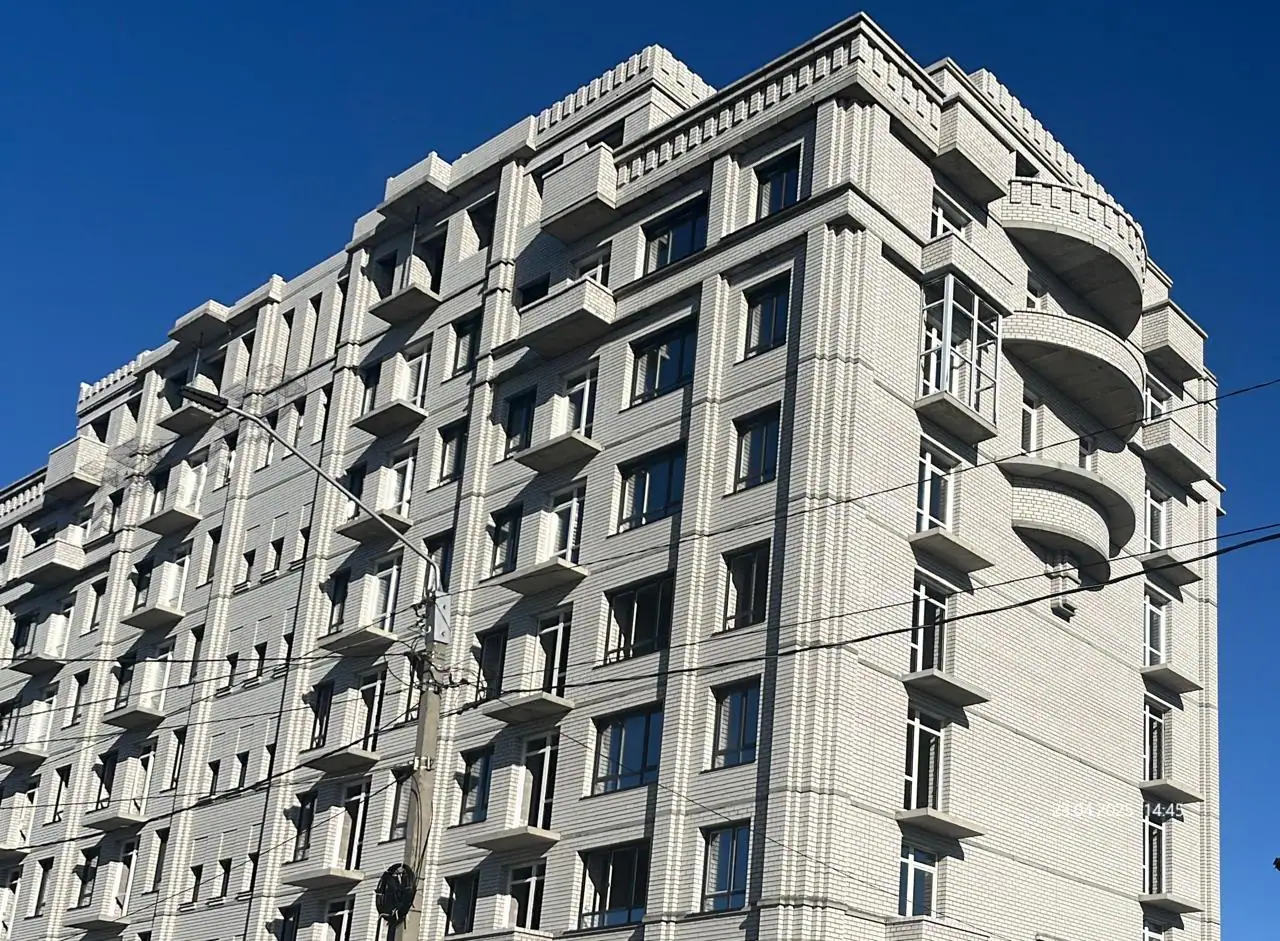 апрель, 2025
