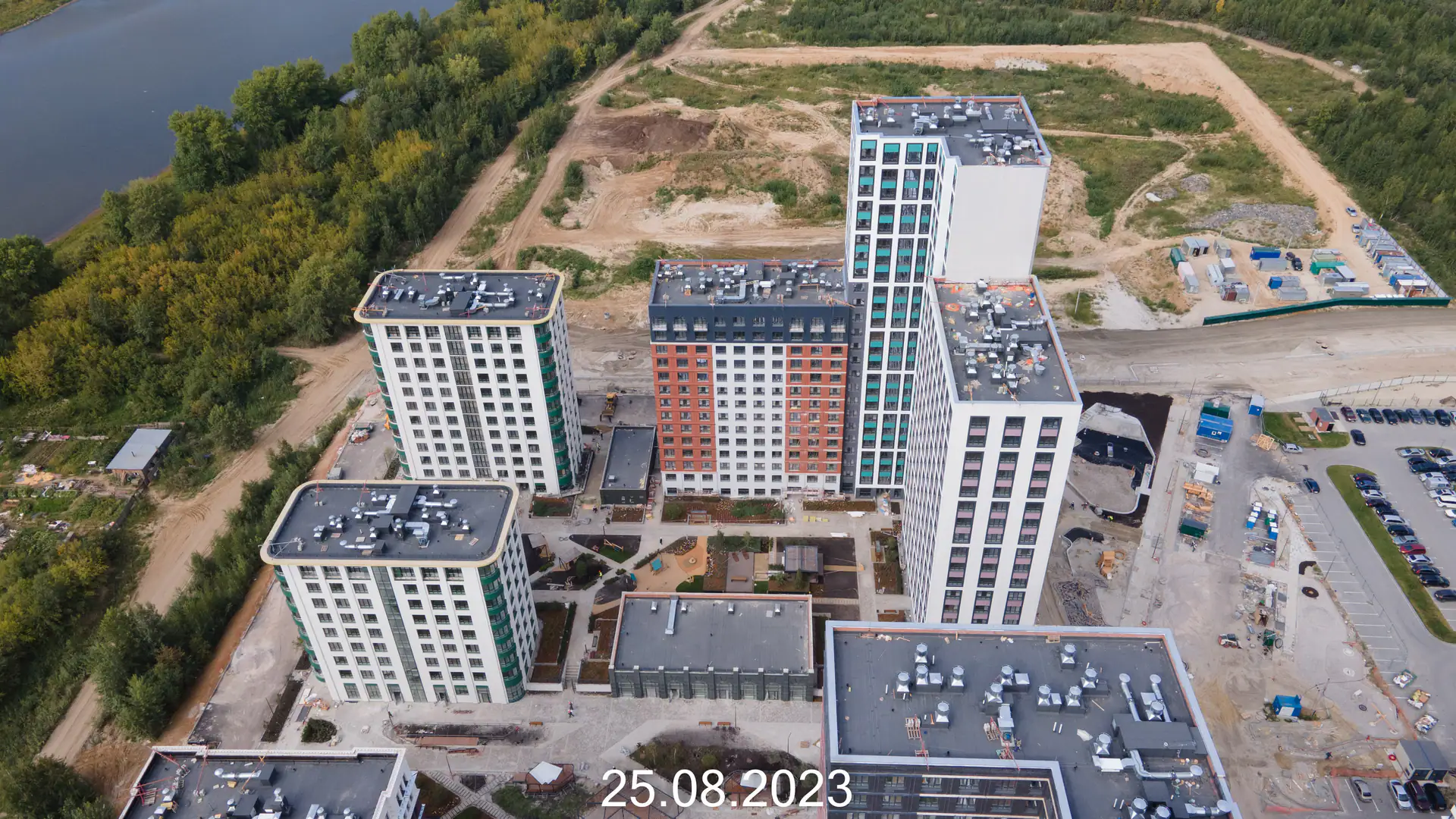 август, 2023