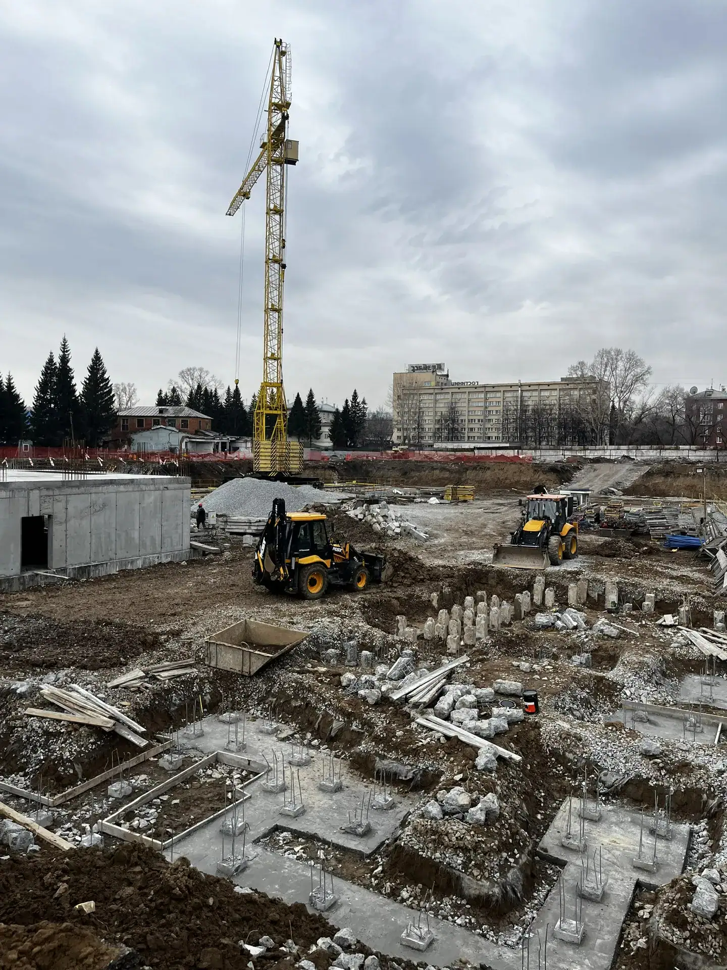 апрель, 2026