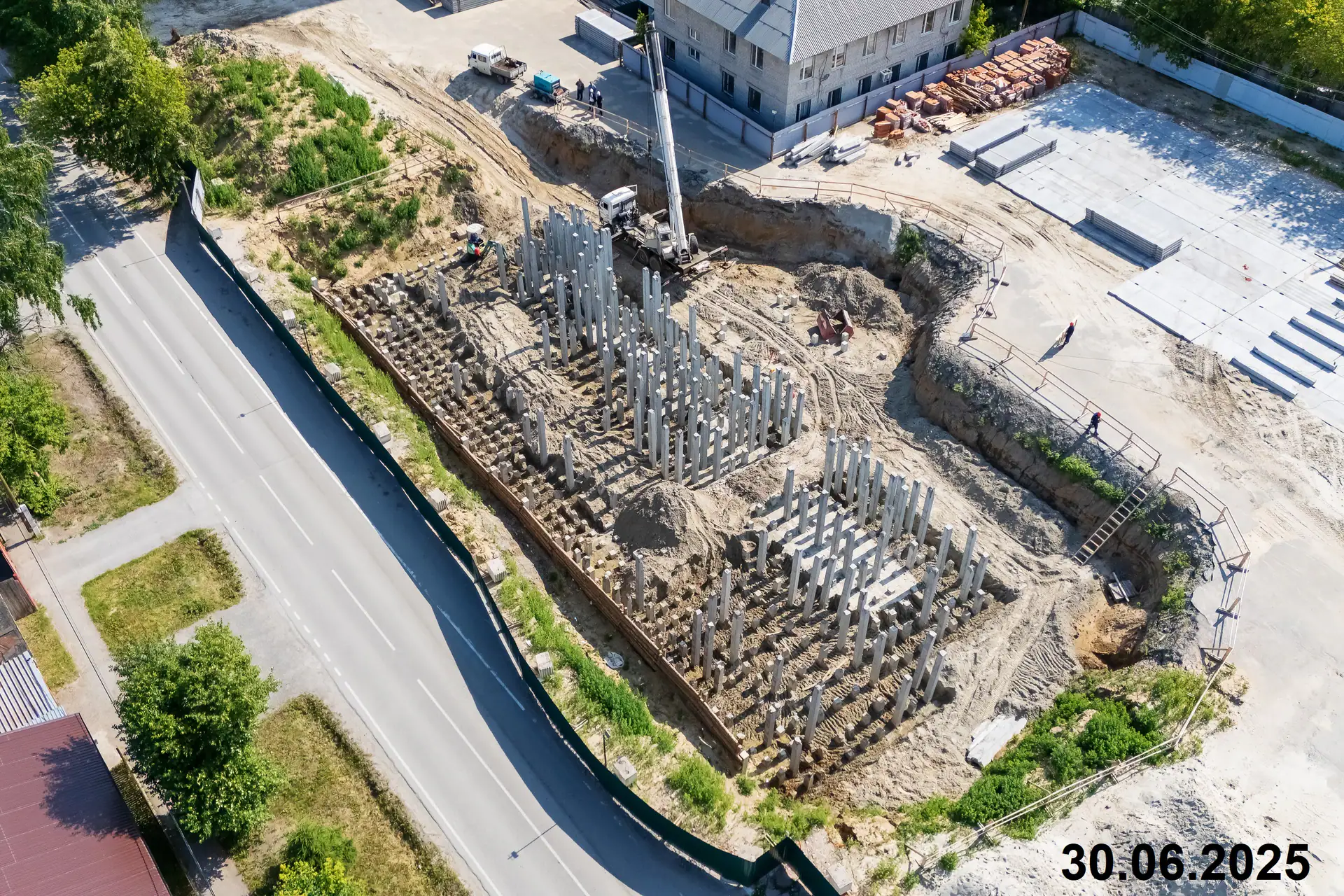 июнь, 2025