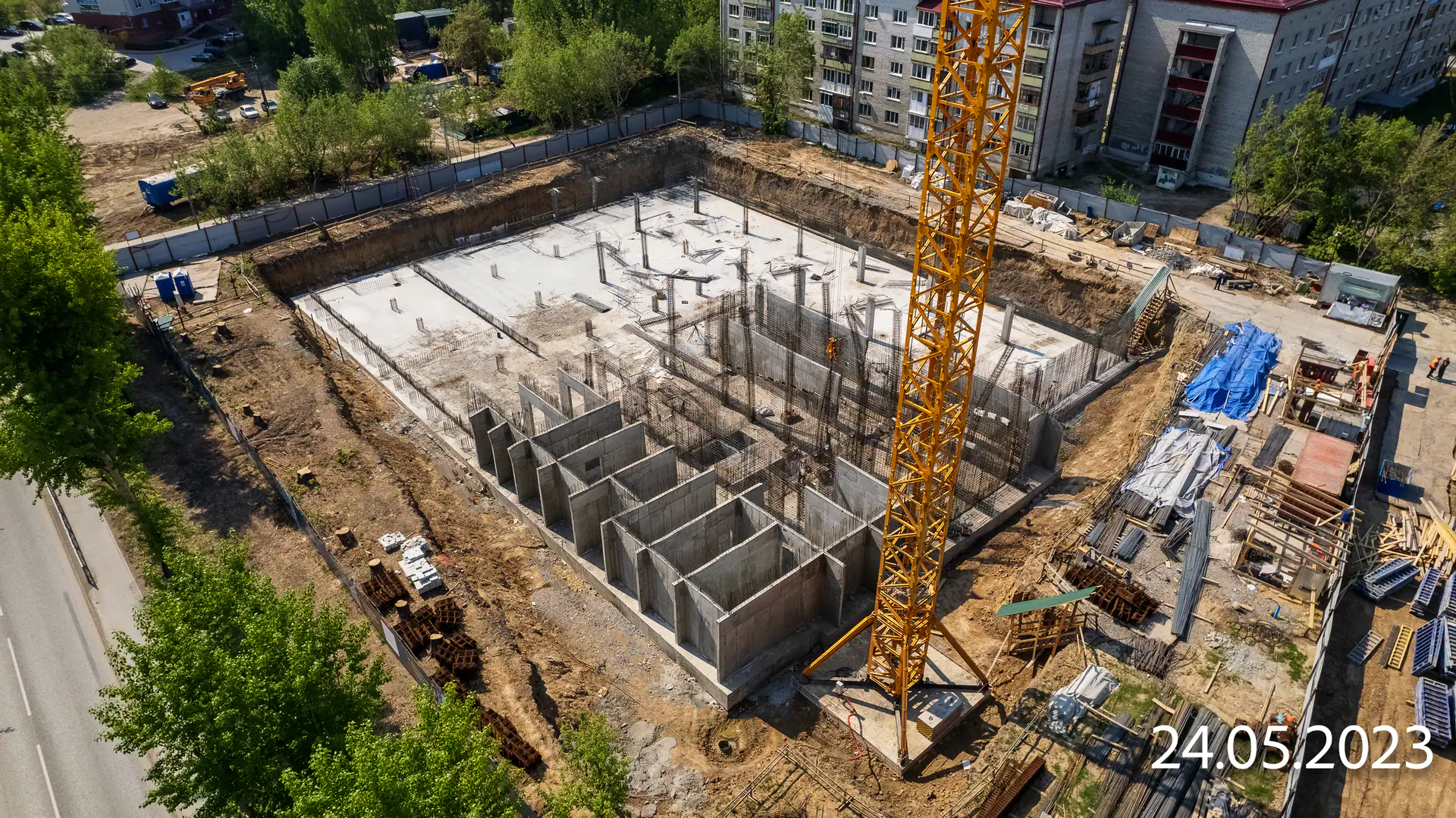 май, 2023