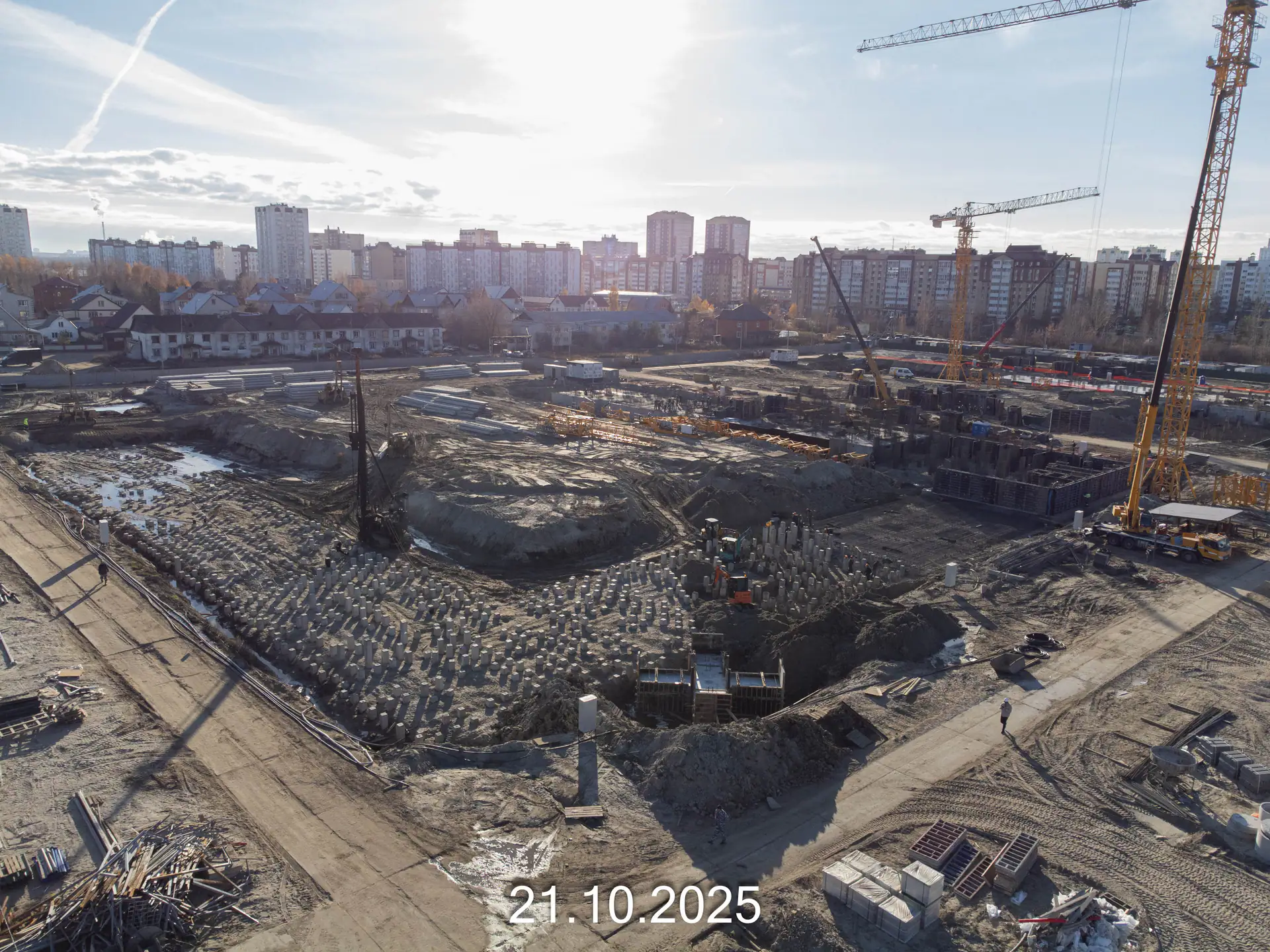 октябрь, 2025