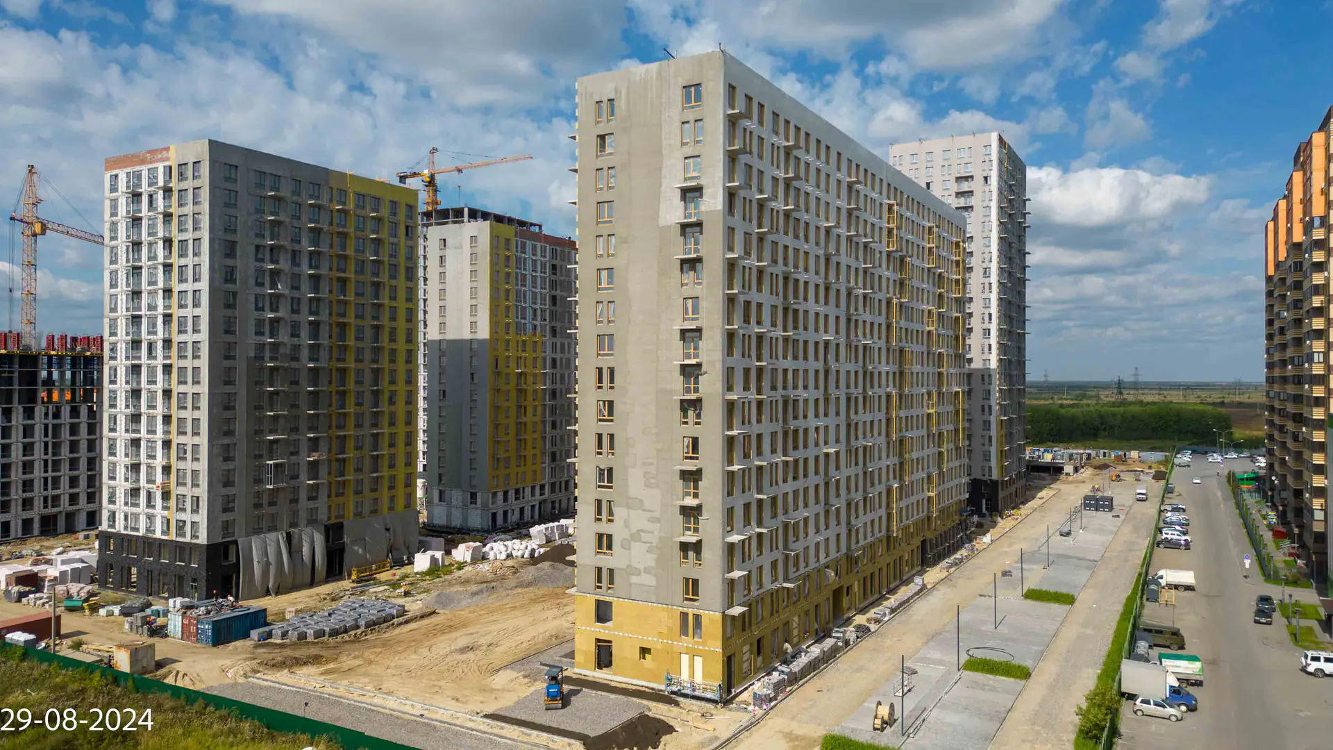 август, 2024
