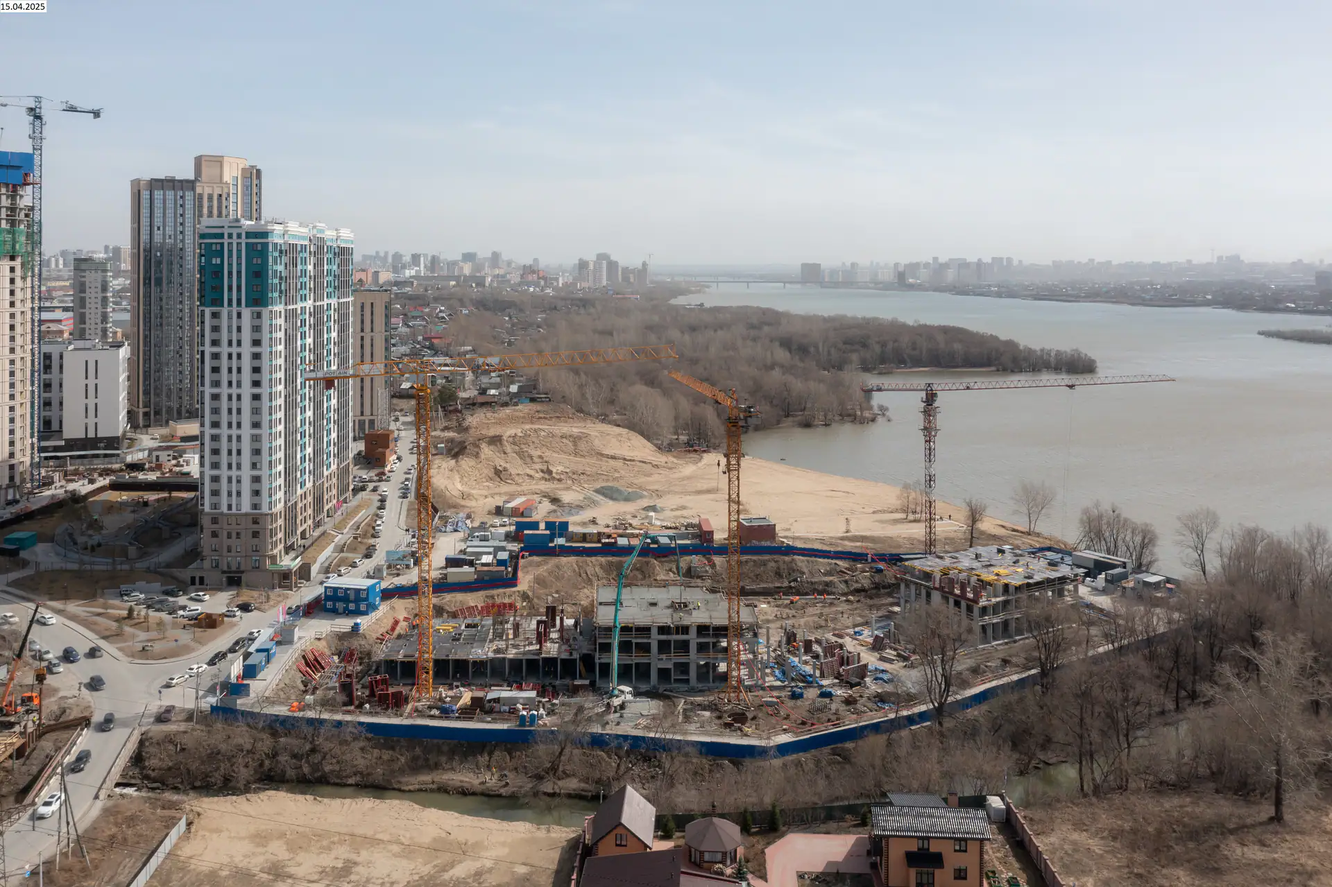 апрель, 2025