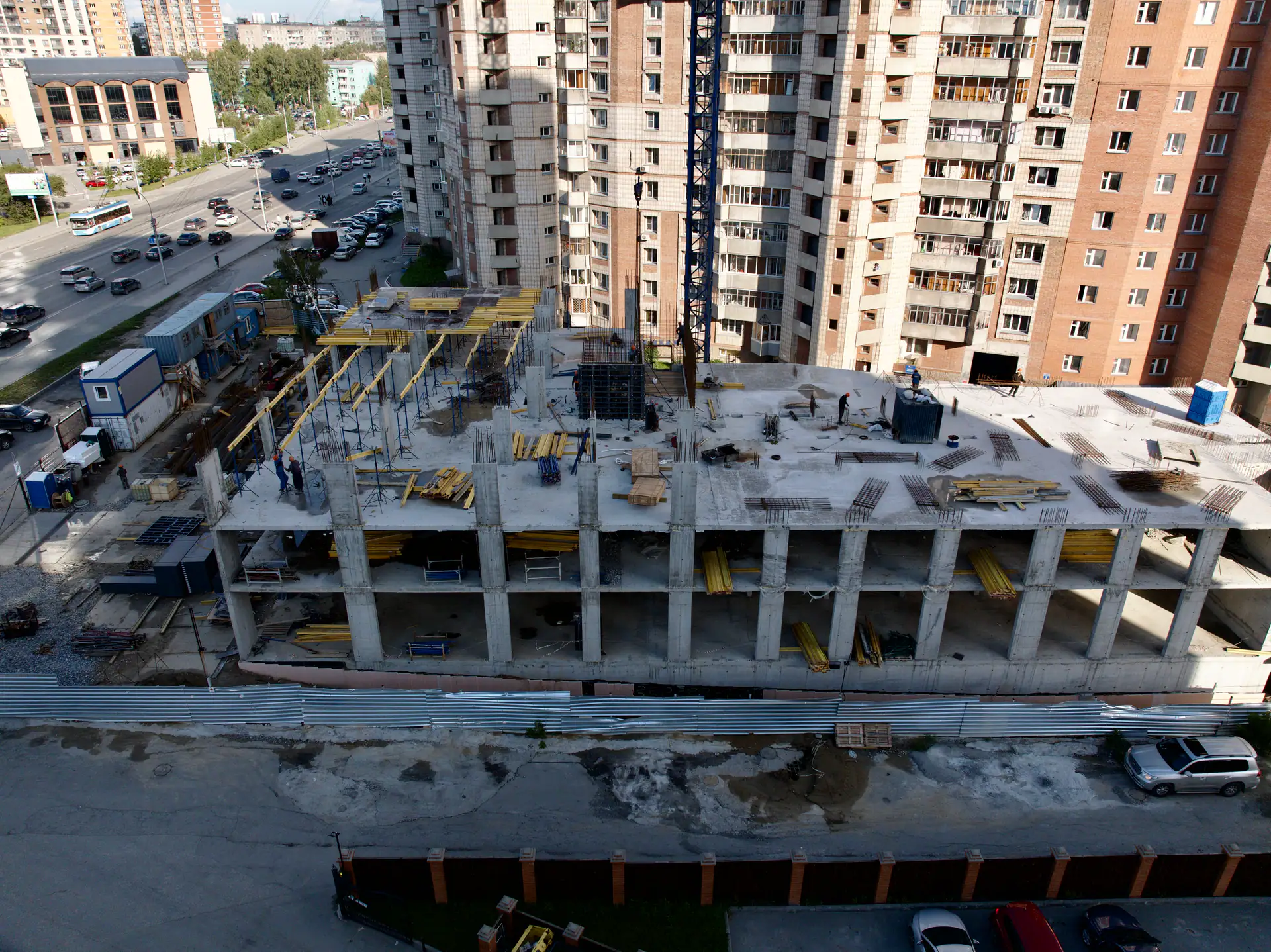 август, 2024