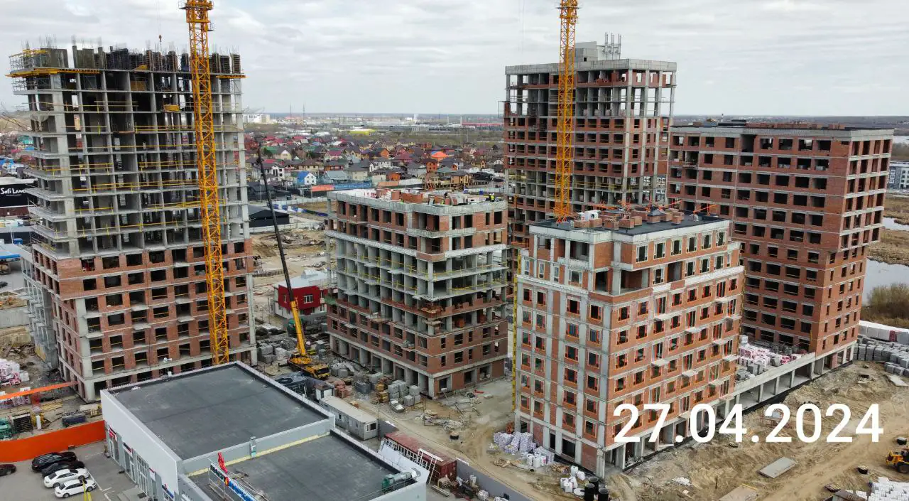 апрель, 2024