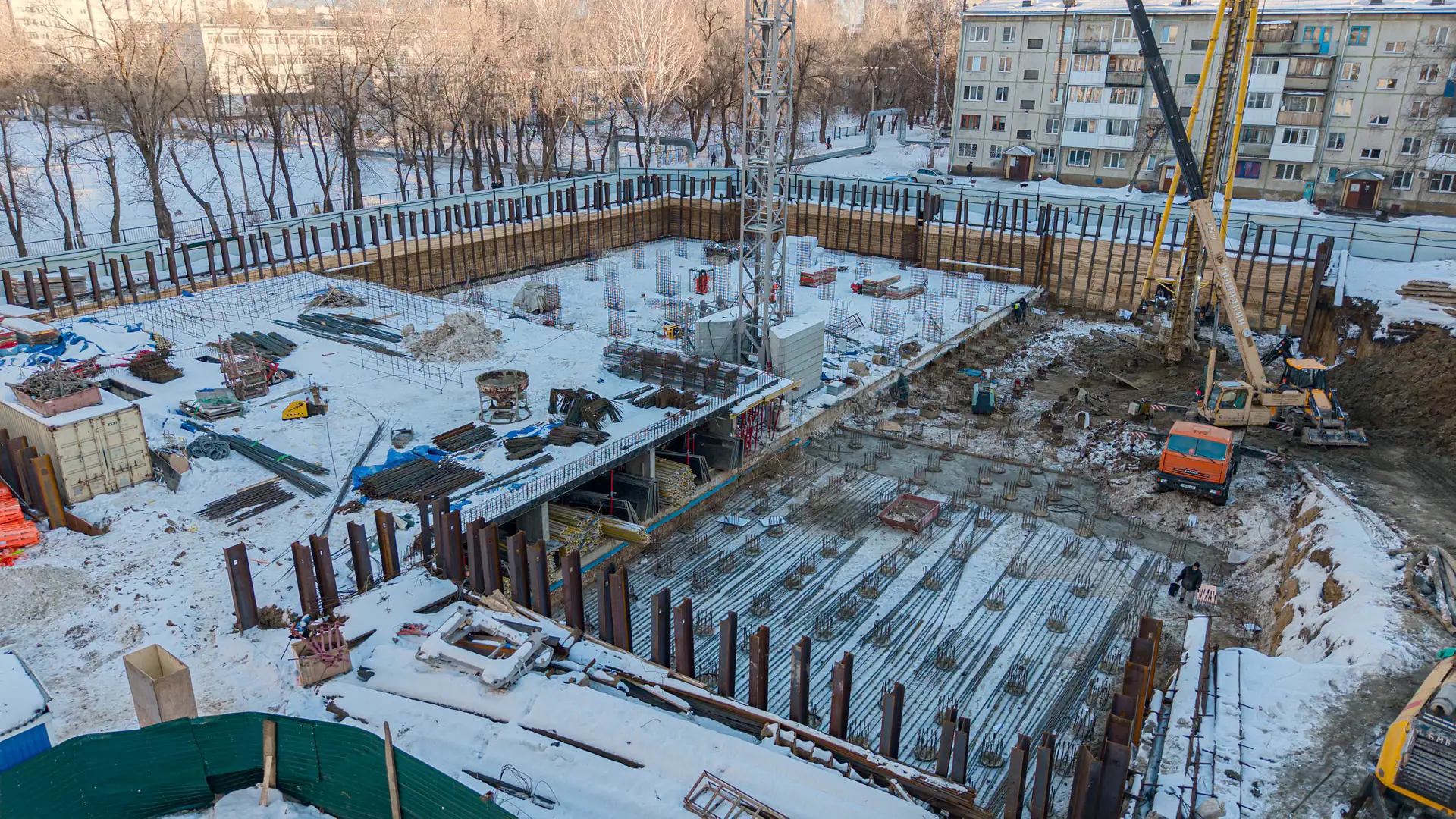 январь, 2025