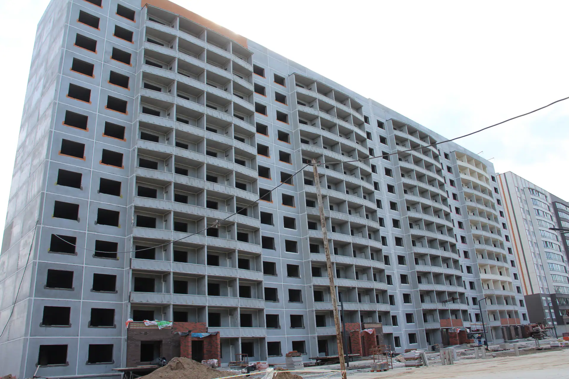 август, 2026