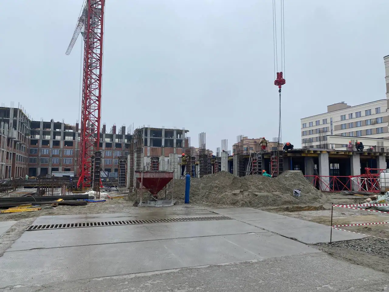 апрель, 2024