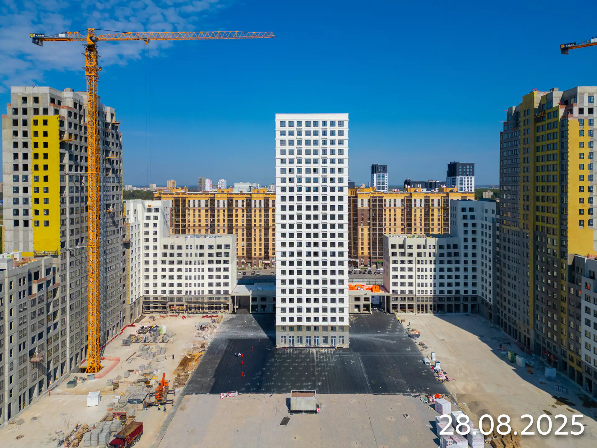 август, 2025