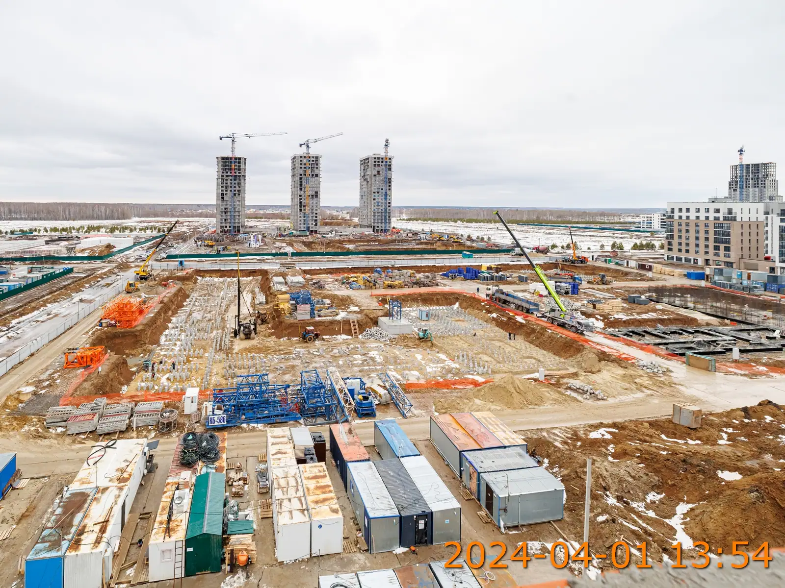 апрель, 2024