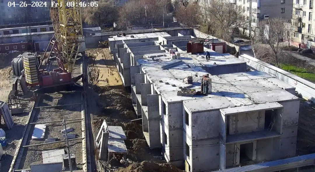 апрель, 2024