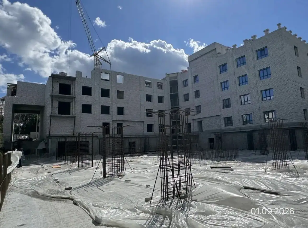 август, 2026