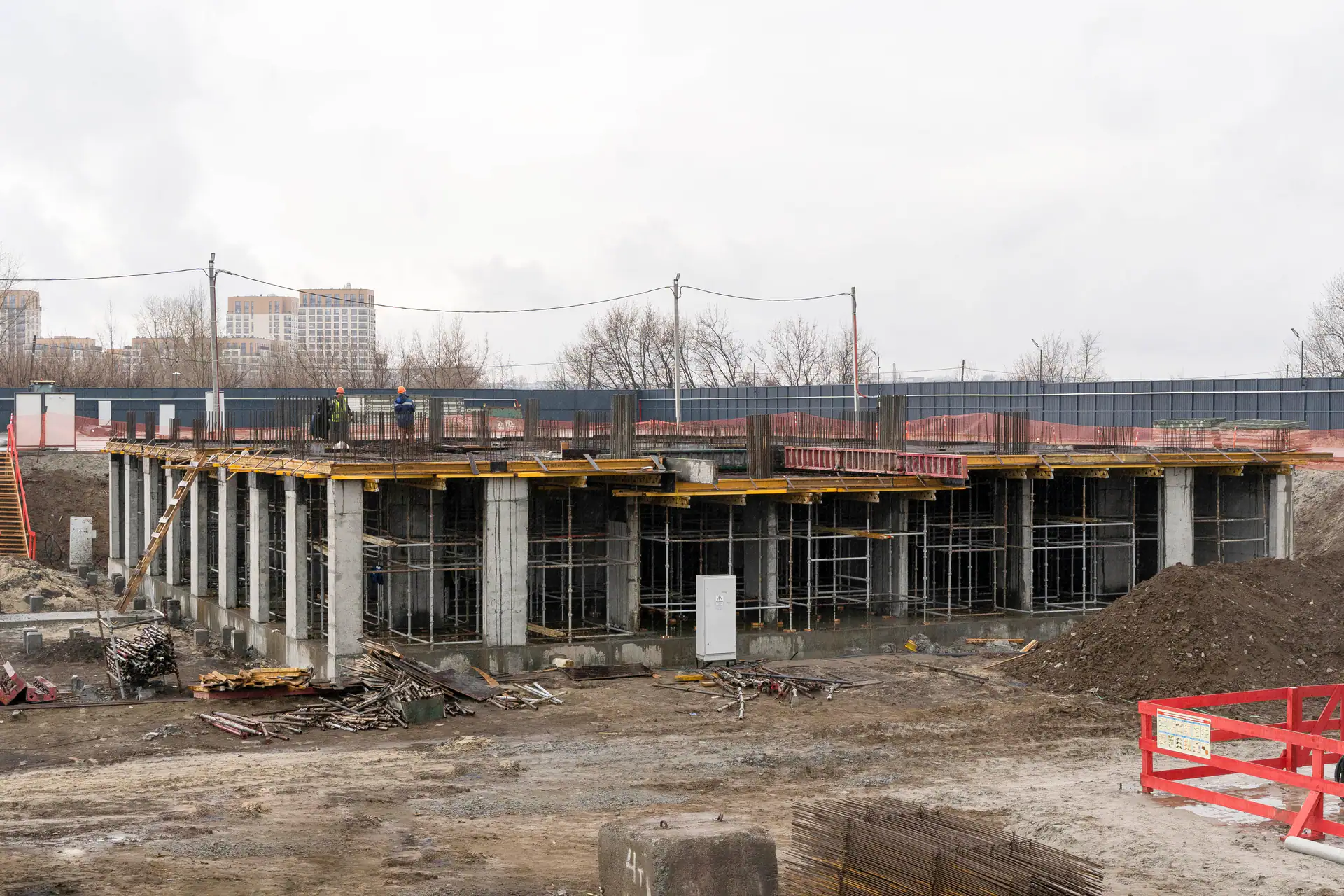 апрель, 2023