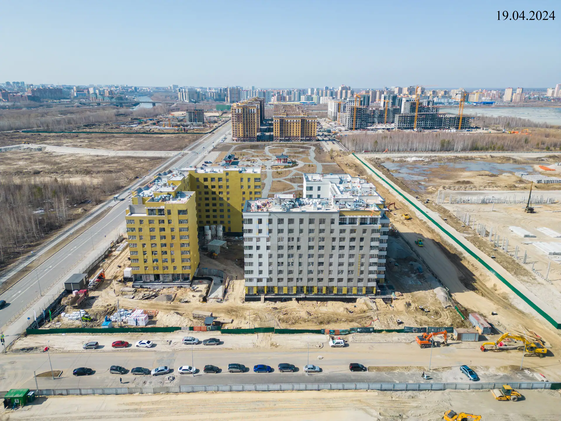 апрель, 2024