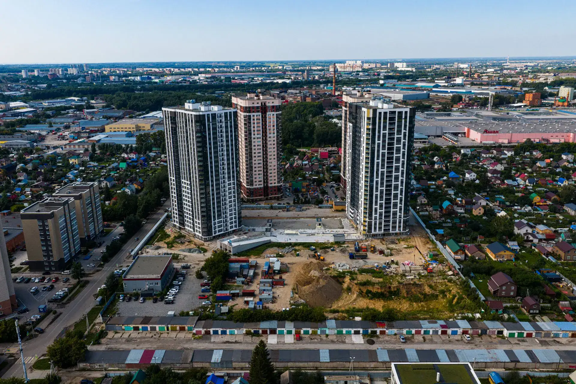 август, 2026